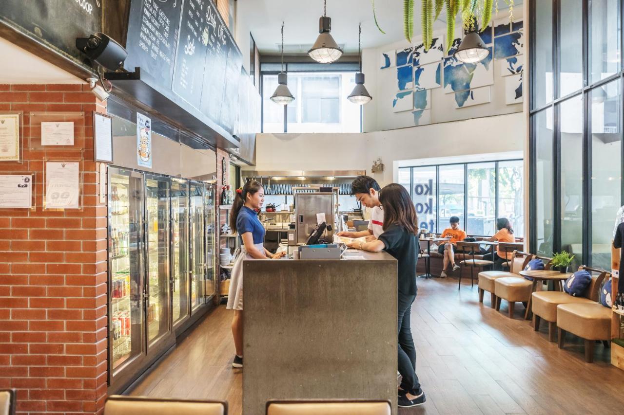 Kokotel Bangkok Surawong Exteriör bild
