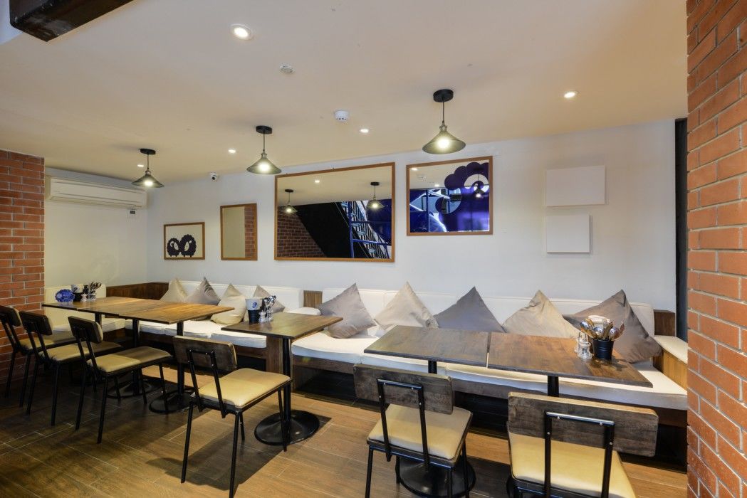 Kokotel Bangkok Surawong Exteriör bild