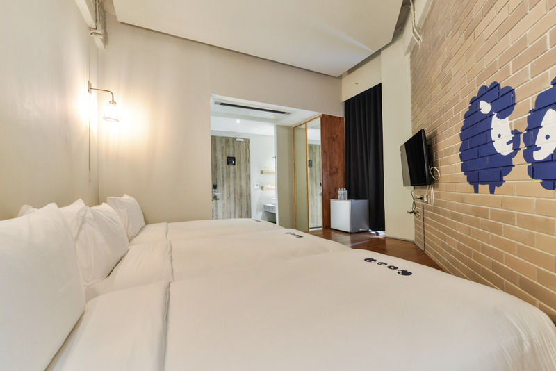 Kokotel Bangkok Surawong Exteriör bild